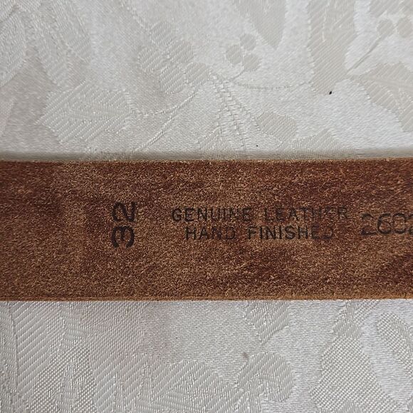 Chambers Brown Vintage Embossed Leather Belt With Buckle - Picture 7 of 9